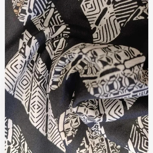 Guess Sleeveless Halter Hi Lo Black & White  Dress Size 4 - Picture 11 of 11